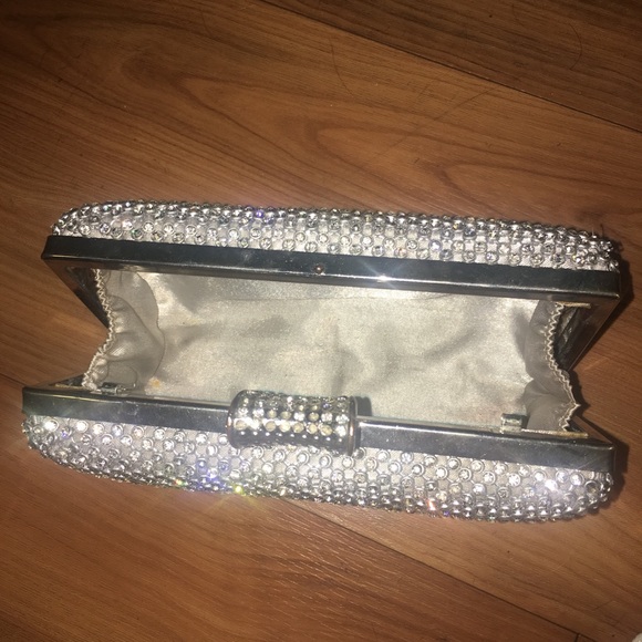 Hand bag - Picture 2 of 3